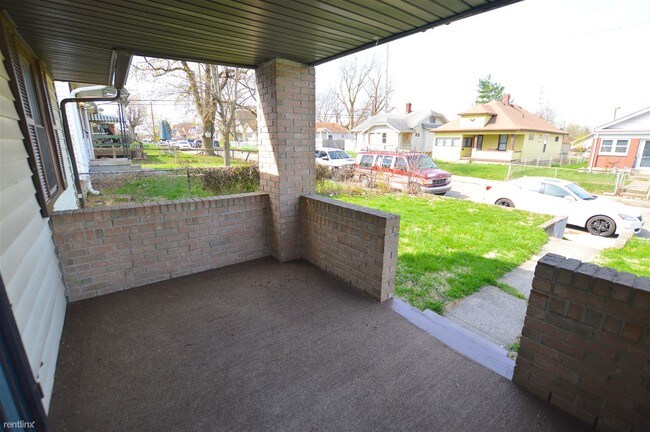 Building Photo - 2 br, 1 bath House - 343 S Oxford St