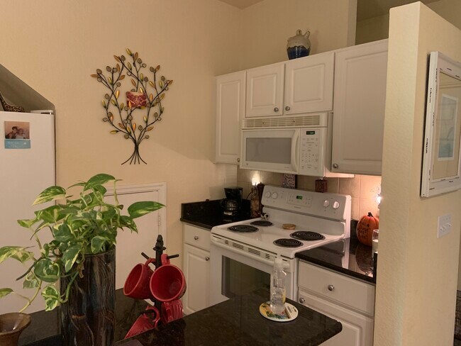 Foto del edificio - 4335 NW 48th St