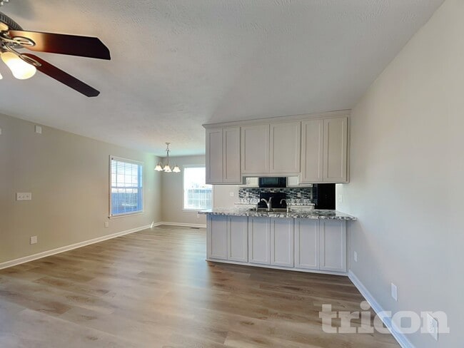 Foto del edificio - 1820 Elizabeth Ln