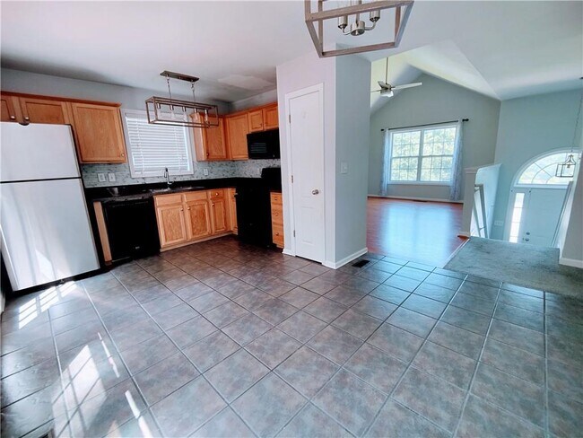 Building Photo - 4835 Blue Rock Ct