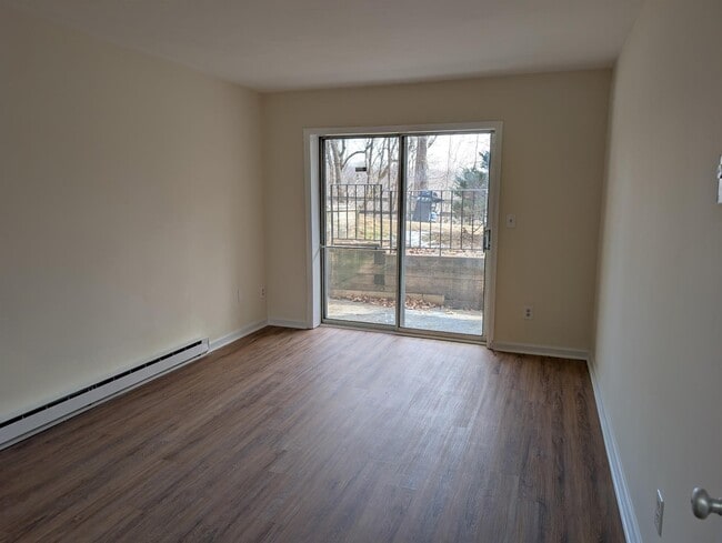 Building Photo - 509 Fox Run Ln