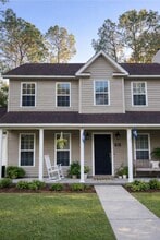 Building Photo - 102 Elliott Way