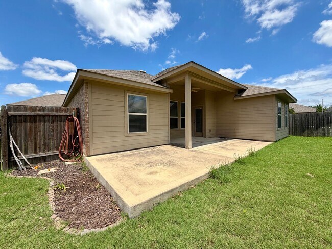 Foto del edificio - 908 Arvada Dr