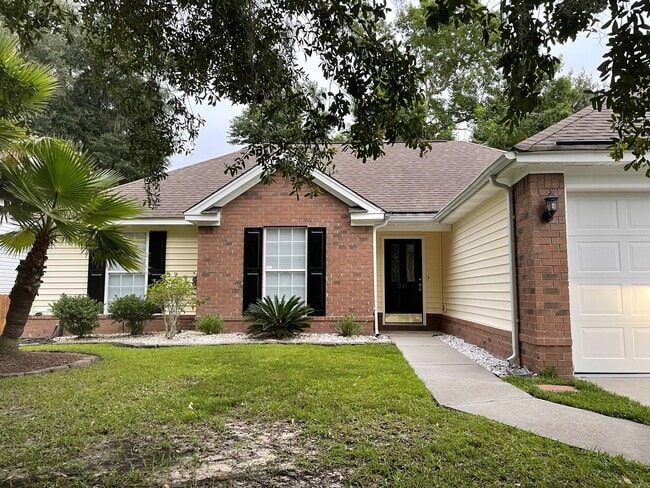 Building Photo - 245 Shady Oak Cir