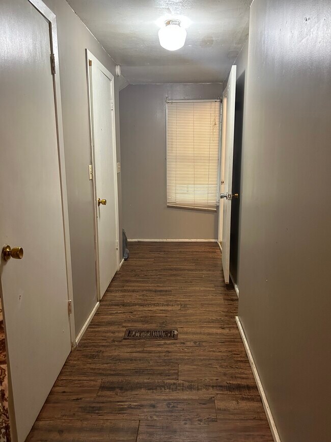 1018 Park Ave, Poplar Bluff, MO 63901 House Rental in Poplar Bluff