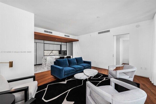 Foto del edificio - 1300 Monad Terrace