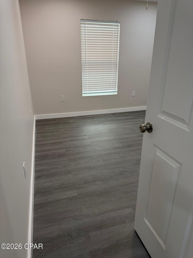 Building Photo - 2826 La Mesa Ave