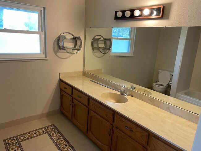 Foto del edificio - Atwater County Living