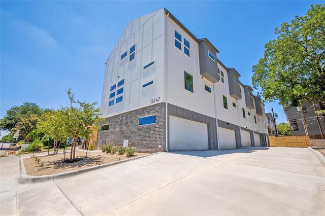 Foto principal - 5647 Live Oak St