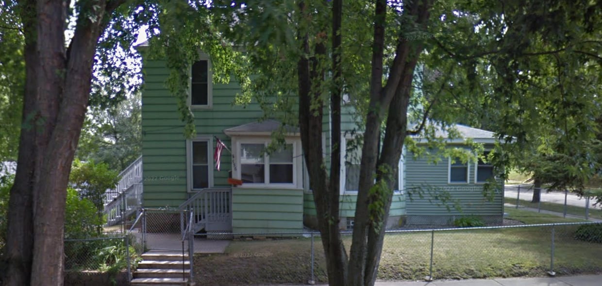 Street View - Private backyard and fenced front and back yards - 556 Rose Ave E