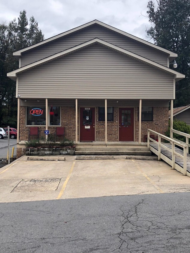 7605 Jacksonville Cutoff Rd, Gravel Ridge, AR 72076 Apartments in