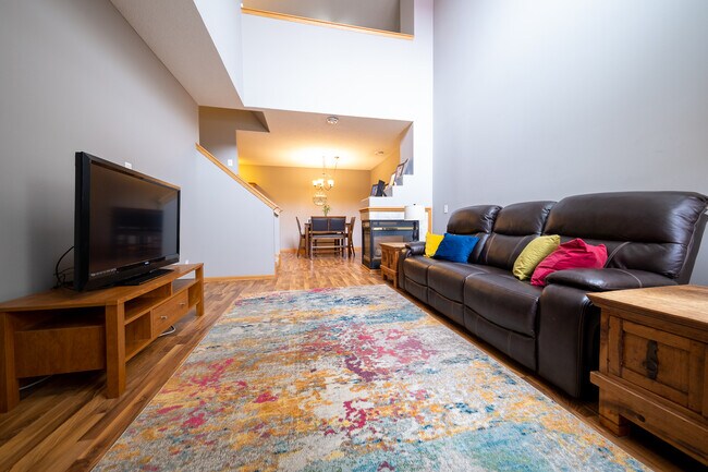Foto del edificio - 17154 Embers Ave