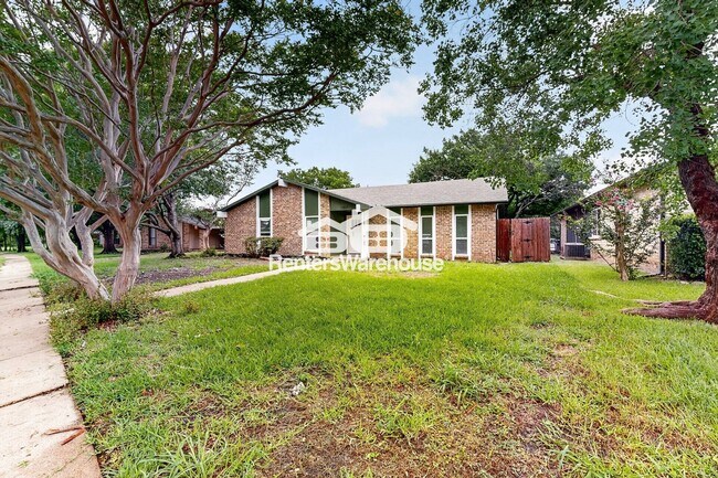 Foto del edificio - 1207 Creekwood Ct