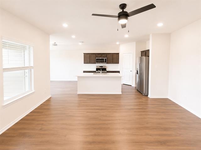Foto del edificio - 2117 Berrywood Dr