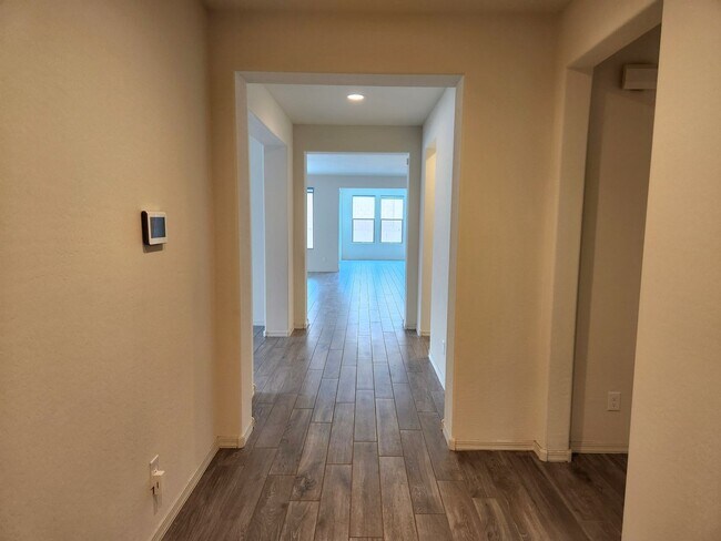 Foto del edificio - ALORAVITA 4 Bedroom 3.5 Bath