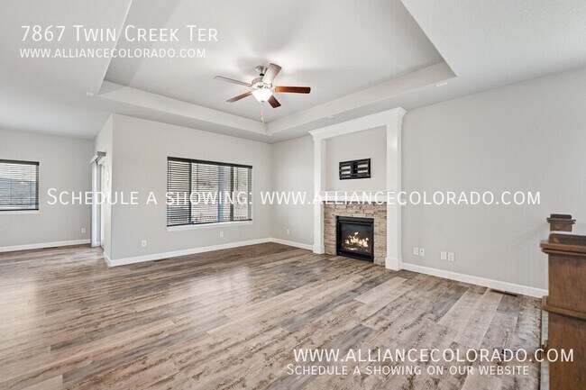 Foto del edificio - 7867 Twin Creek Terrace