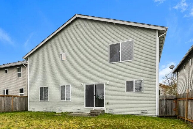 Building Photo - 5018 200th St Ct E