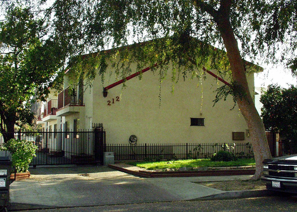 Foto del edificio - 212 W Linden Ave