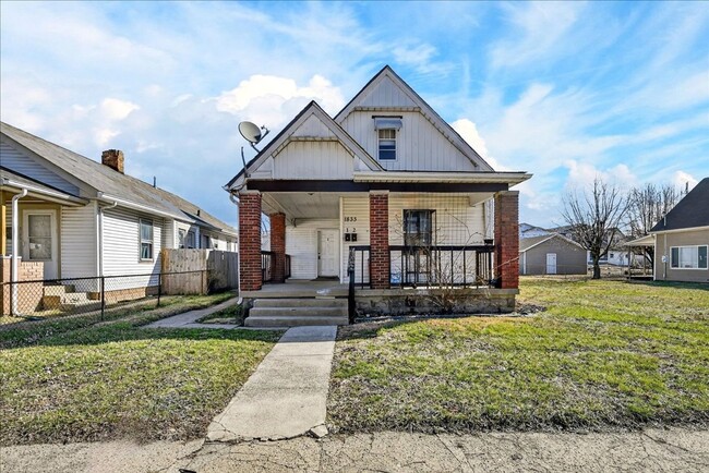 Photo - 1833 Orleans St Townhome