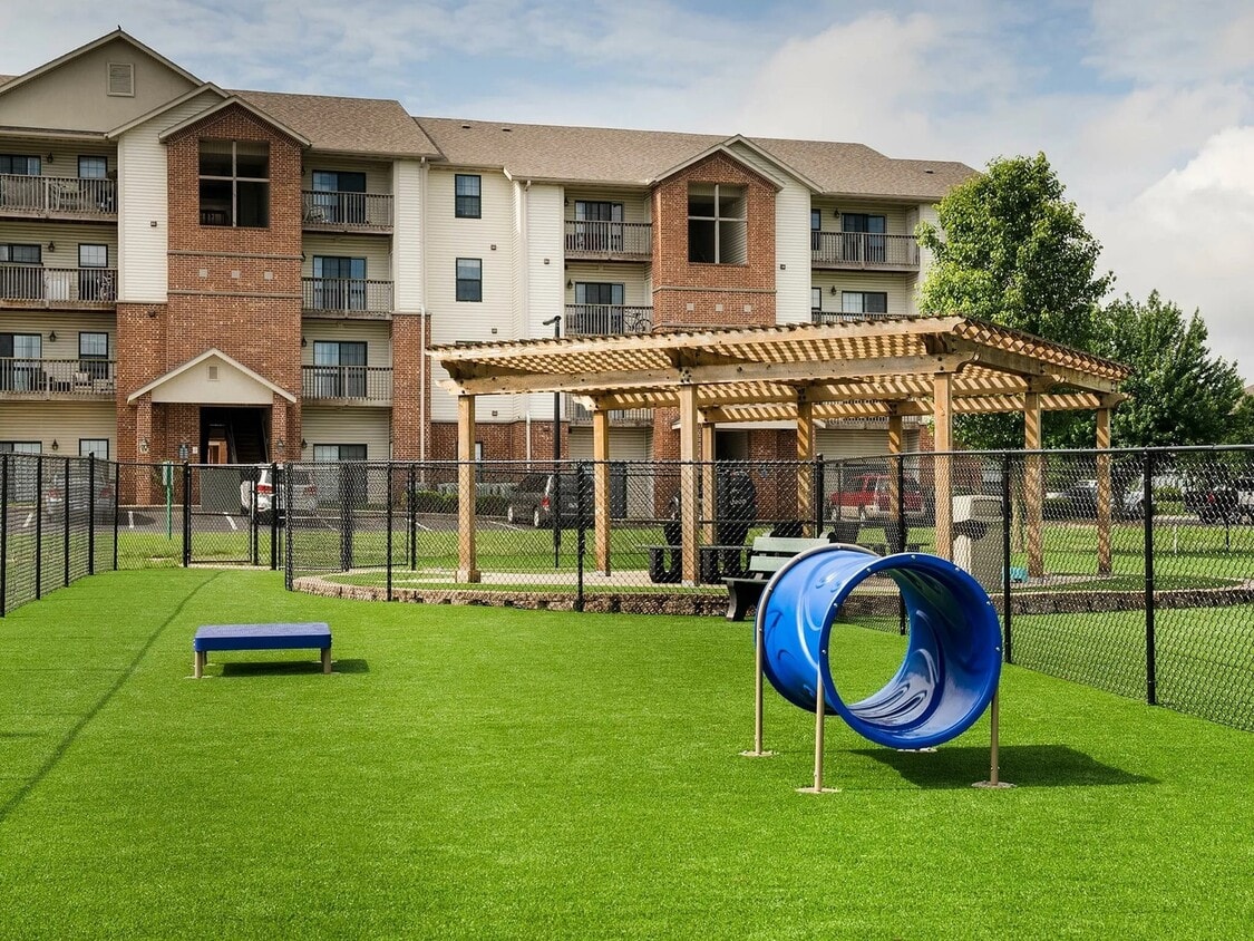 Orchard Park - Springfield, MO, 65803 | Apartments.com