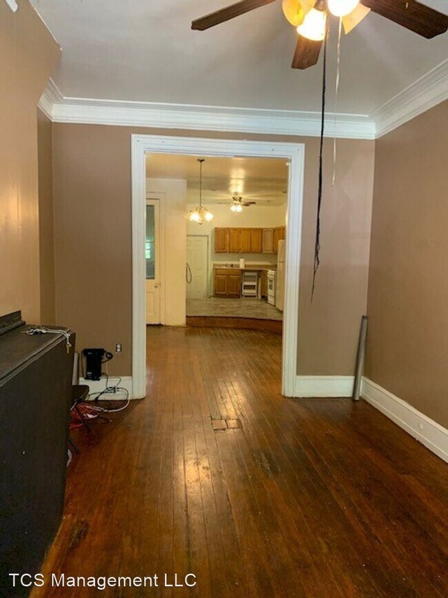 Building Photo - 3 br, 1.5 bath House - 620 Brooklyn St.