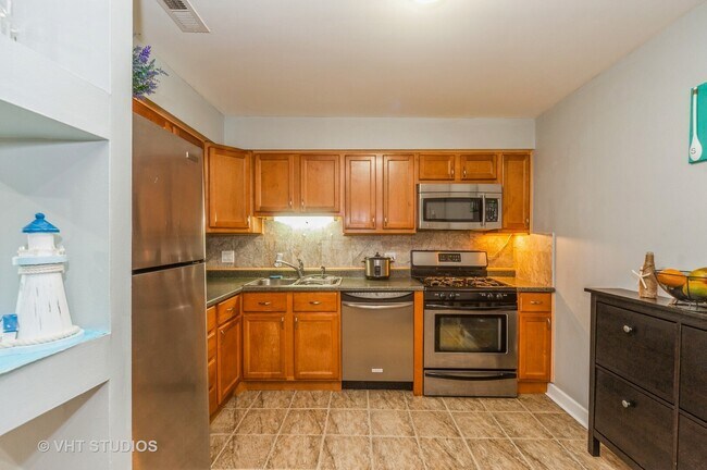 Building Photo - 1550 Sandpebble Dr