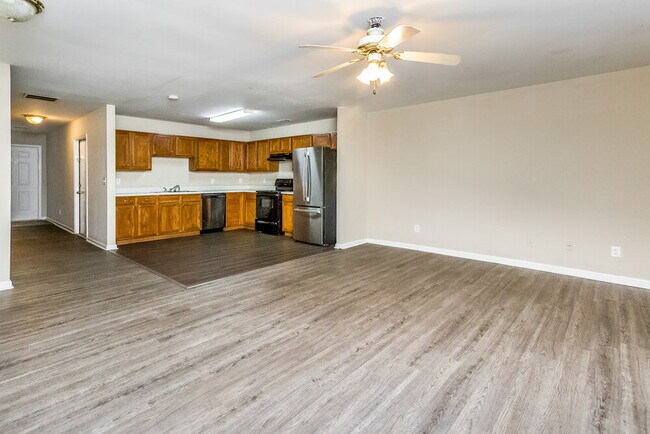 Building Photo - 6467 Snowbird Ln