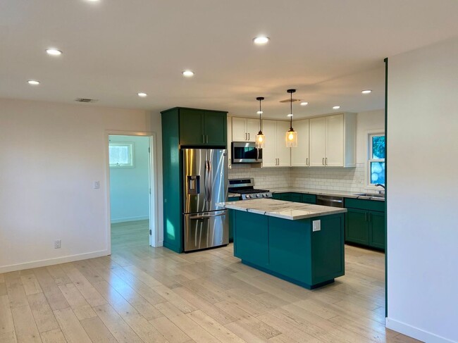 Foto del edificio - 508 Sheridan Way