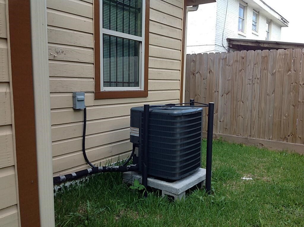 Foto principal - 3554 Mt Pleasant St