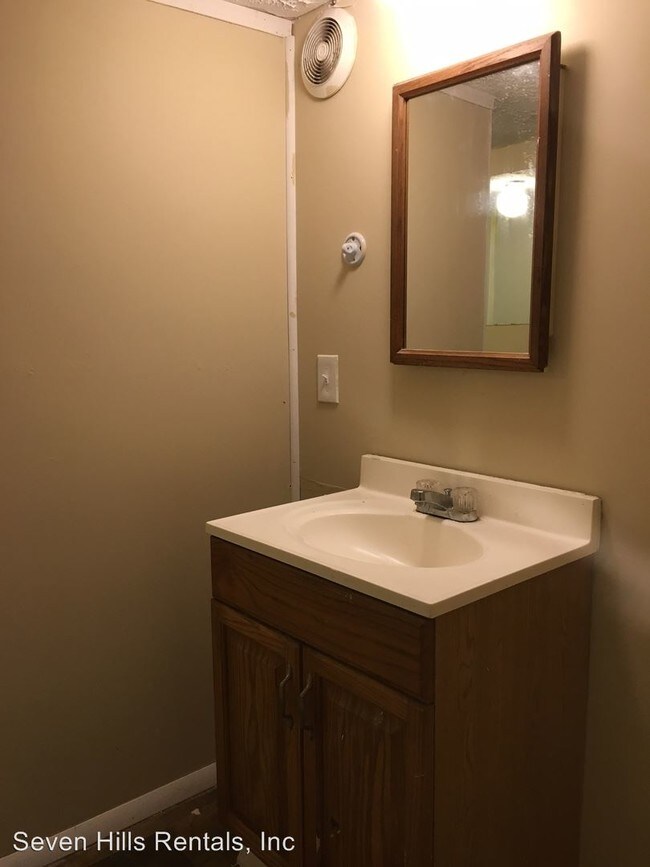 Foto del edificio - 1319 Cave Spring Rd SW