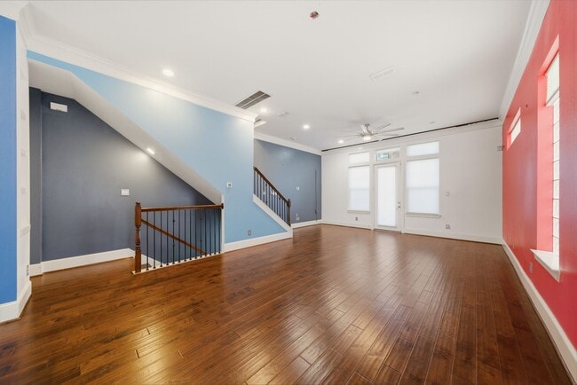 Foto del edificio - 712 N Shepherd Dr