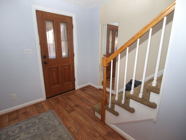 Foto del edificio - 3422 McShane Way