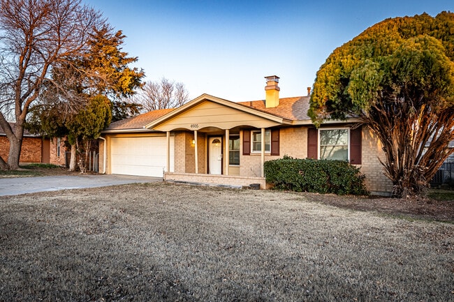 Foto del edificio - 4605 SE Caber Cir