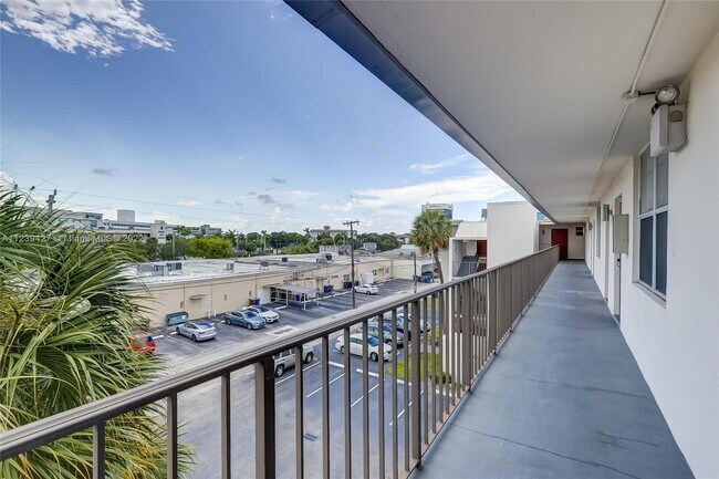 Foto del edificio - 4501 NE 21st Ave