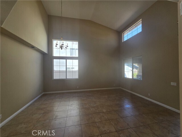 Foto del edificio - 2382 MacBeth Ave