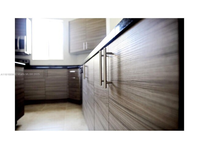 Foto del edificio - 2664 SW 81st Ave