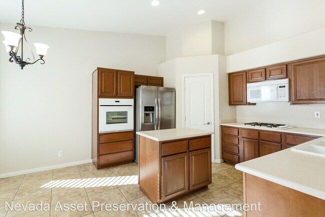 Foto del edificio - 4 br, 2 bath House - 3941 Trapani Pl.