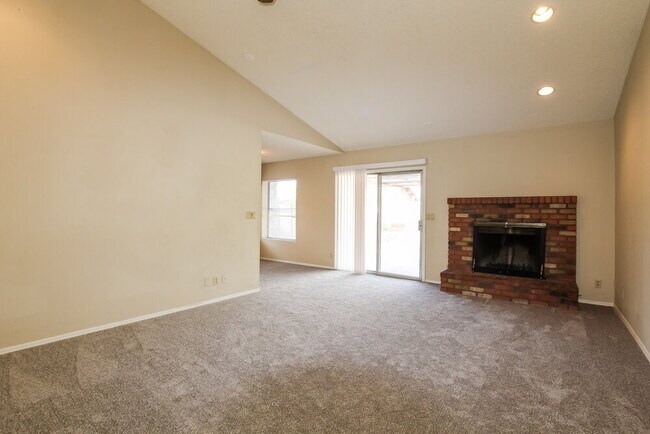 Foto del edificio - 8602 W Ruth Ave