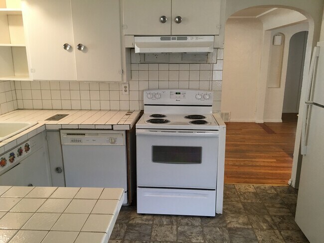Foto del edificio - 2156 10th Street Rd