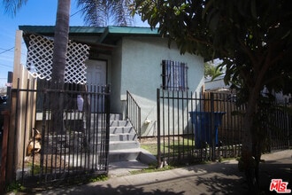 Building Photo - 4710 Wall St
