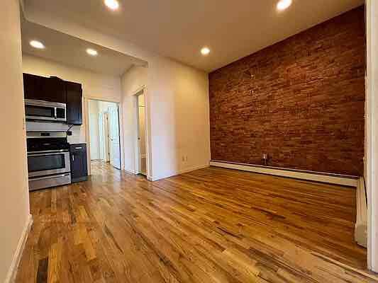 Foto principal - 1108 Jefferson Ave
