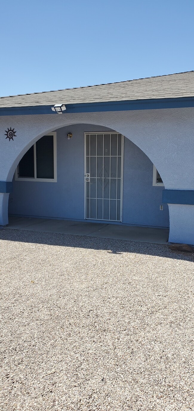 Building Photo - 3541 N Roosevelt St