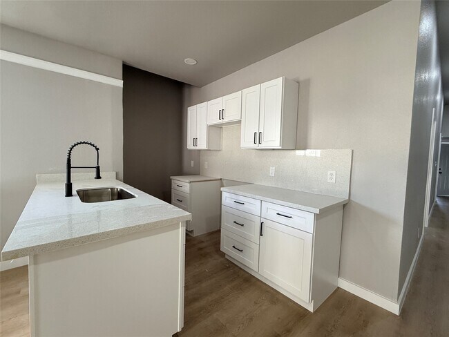 Foto del edificio - 2209 Gano St