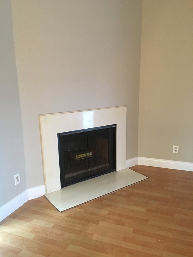 Fireplace - 2120 El Paseo St
