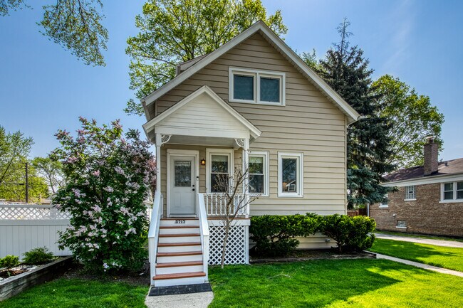 Foto del edificio - 3717 Highland Ave