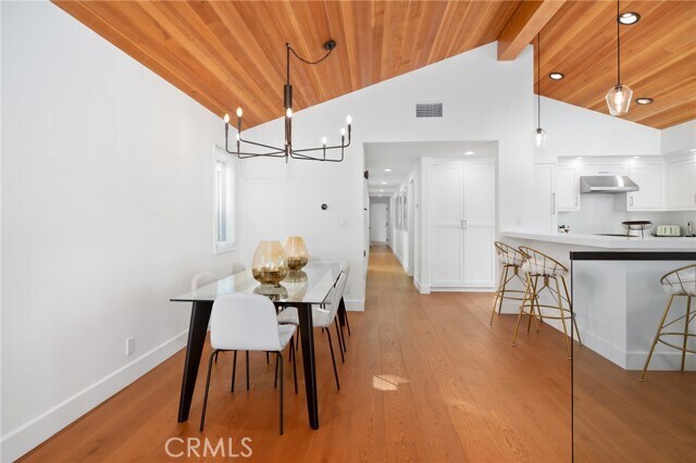Foto del edificio - 4823 River Ave