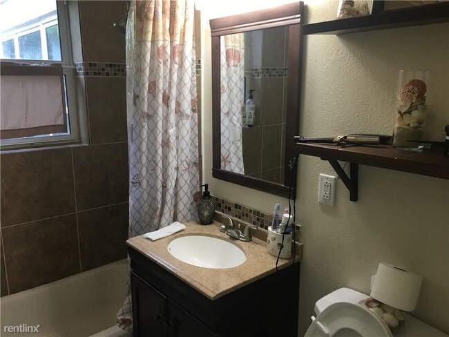 Building Photo - 3 br, 2 bath House - PROGRESSO