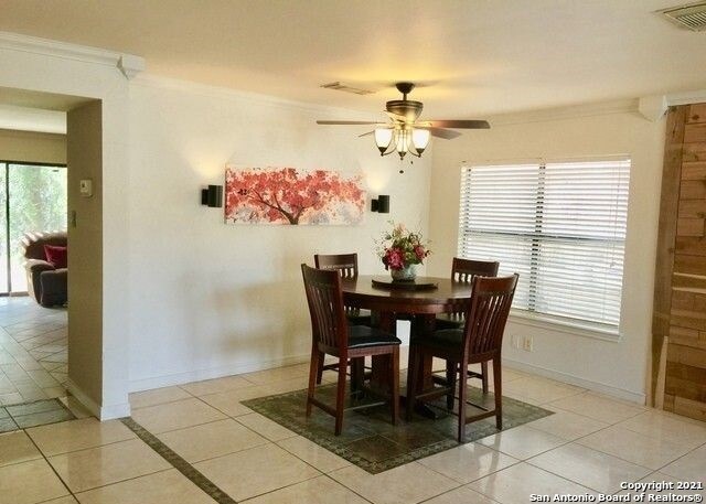 Foto del edificio - 10935 Hamlen Park Dr