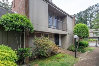 Building Photo - 5738 Barfield Cir