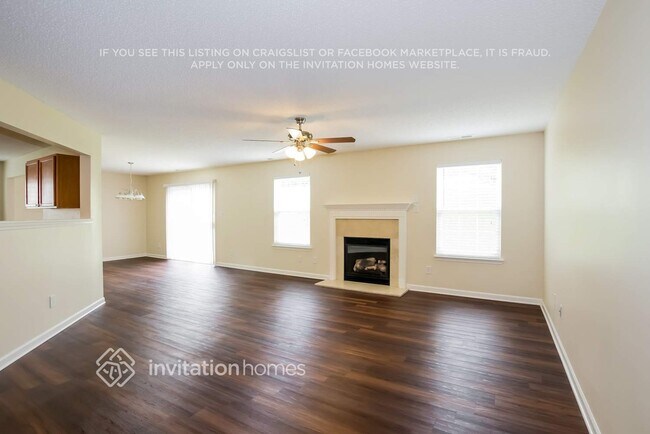 Foto del edificio - 10728 Glenluce Ave